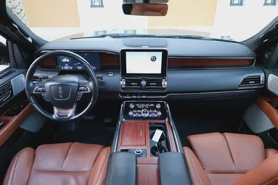 Lincoln Navigator-2021-127000KM-GCC SPECS-EXCELLENT CONDITION-12