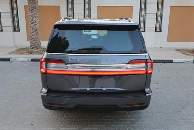 Lincoln Navigator-2021-127000KM-GCC SPECS-EXCELLENT CONDITION-4