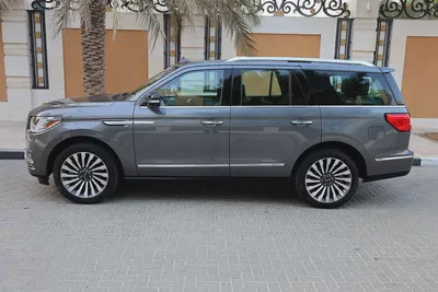 Lincoln Navigator-2021-127000KM-GCC SPECS-EXCELLENT CONDITION-6