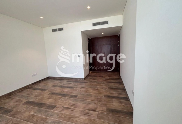 Premium Finishes | 5BR Villa | Souk Al Jubail
