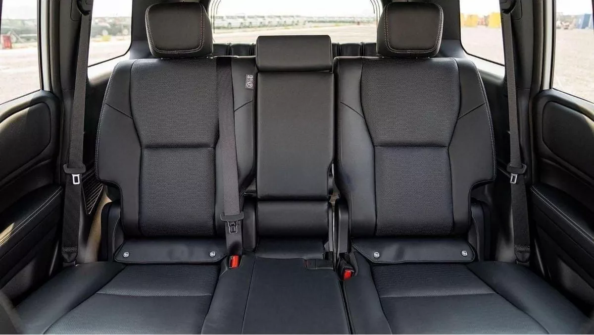 Toyota Prado ADVENTURE TOYOTA PRADO 250 WX+ LUXURY 2.4P AT MY2025 - SAND-14-0