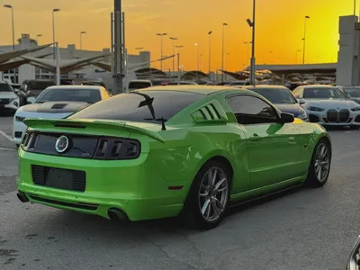 (2014 ) FORD//MUSTANG 6 CYLINDER//GCC// CONVERTED TO ORIGINAL ROACH FROM AL TAYER// GOOD CONDITION//-6