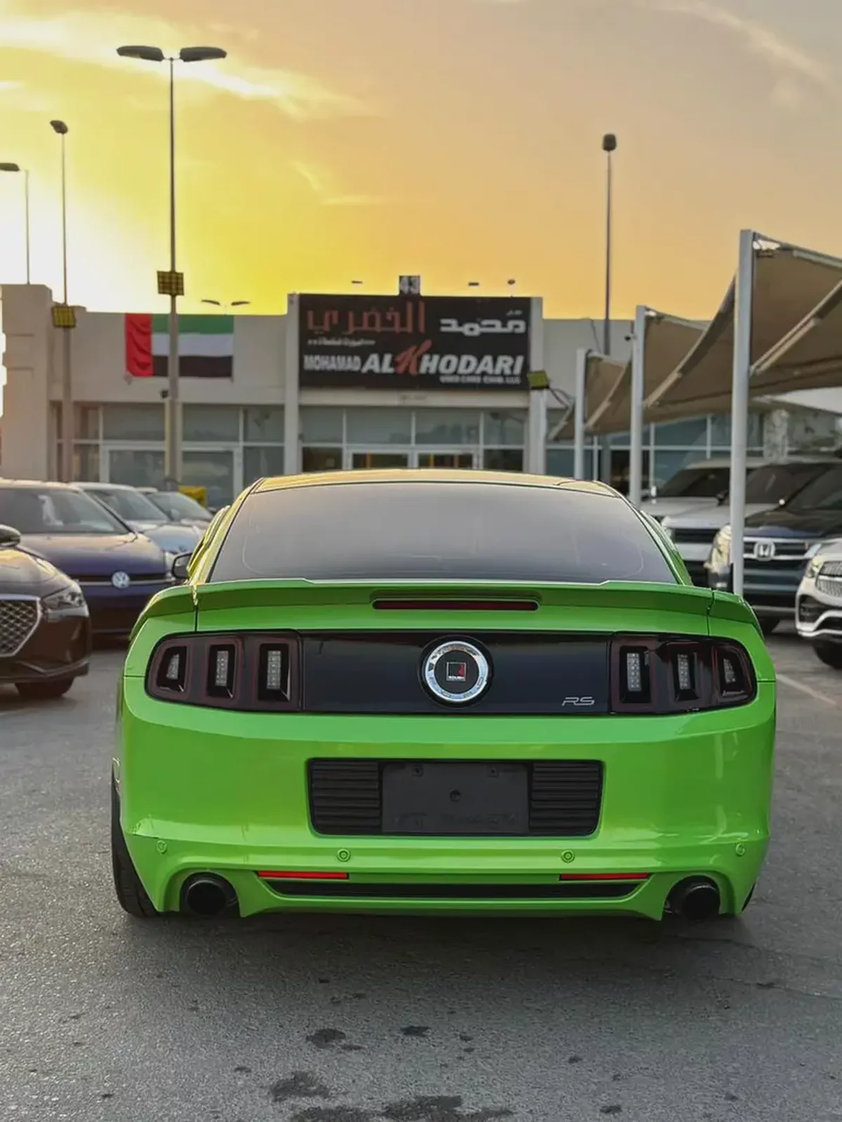 (2014 ) FORD//MUSTANG 6 CYLINDER//GCC// CONVERTED TO ORIGINAL ROACH FROM AL TAYER// GOOD CONDITION//-5-5