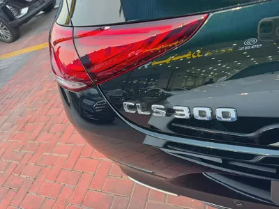 Mercedes-Benz CLS-Class-7