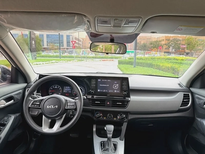 Kia Seltos EX 2023 - GCC Specs - Excellent Condition-10