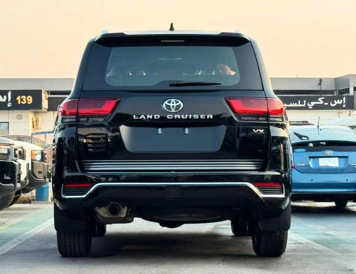 Toyota Land Cruiser VX 4.0L PETROL V6 || RADAR | BIG DVD | REAR ENTERTAINMENT SCREEN | COOL BOX | FULL OPTION (CODE#VX4M-2-0