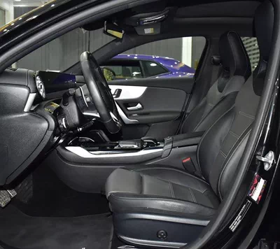 Mercedes Benz A35 AMG ( 2020 Model ) in Black Color Chinese Specs-8