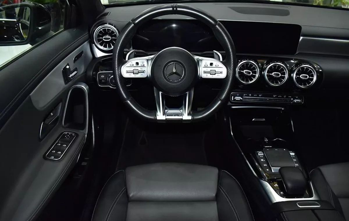 Mercedes Benz A35 AMG ( 2020 Model ) in Black Color Chinese Specs-4-4