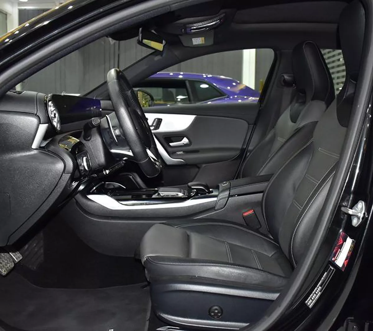 Mercedes Benz A35 AMG ( 2020 Model ) in Black Color Chinese Specs-8-8