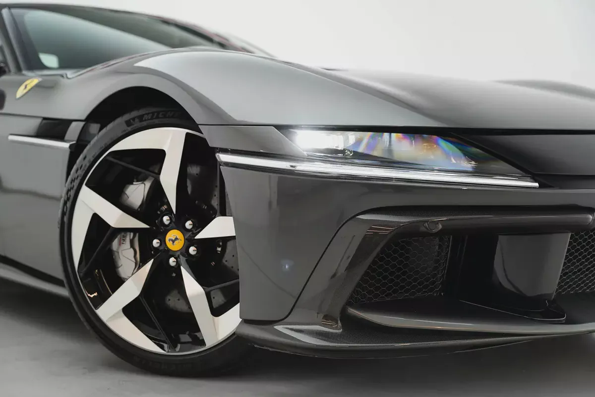 2025 FERRARI 12 CILINDRI WITH 7 YEARS SERVICE CONTRACT-6-6