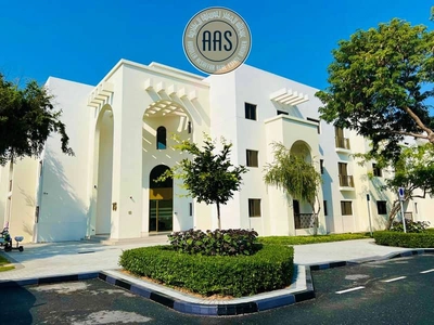 One Month Free ! Luxurious Brand new Building ! Closed To Metro ! With All Aminities ! Ready to Move-1
