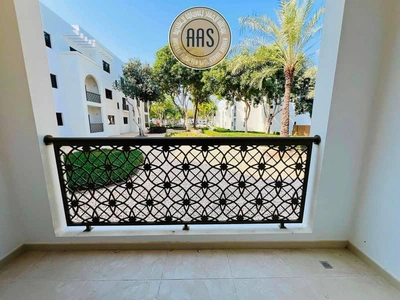 One Month Free ! Luxurious Brand new Building ! Closed To Metro ! With All Aminities ! Ready to Move-2