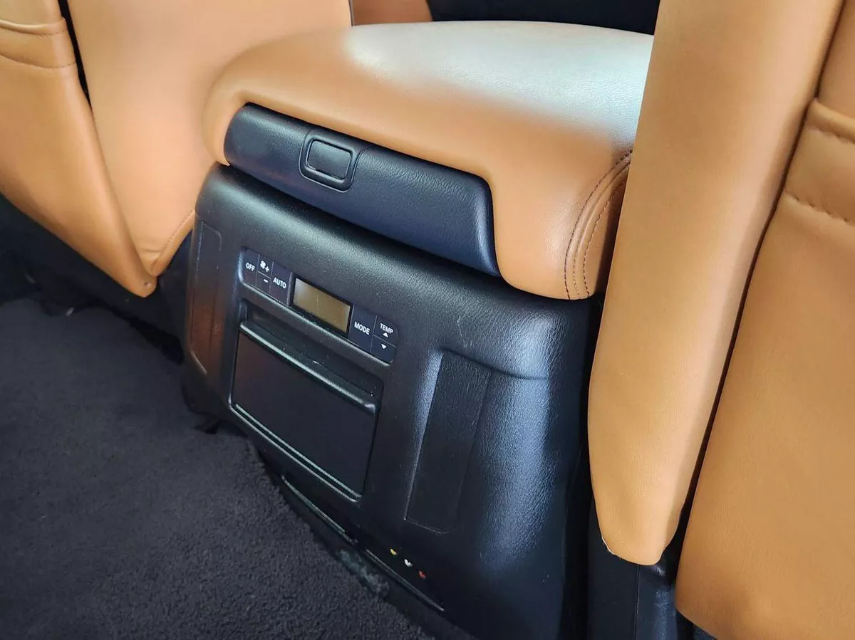 Nissan Patrol LE PLATINUM SE Platinum 5.6L V8 engine 7-speed automatic transmission-10-0