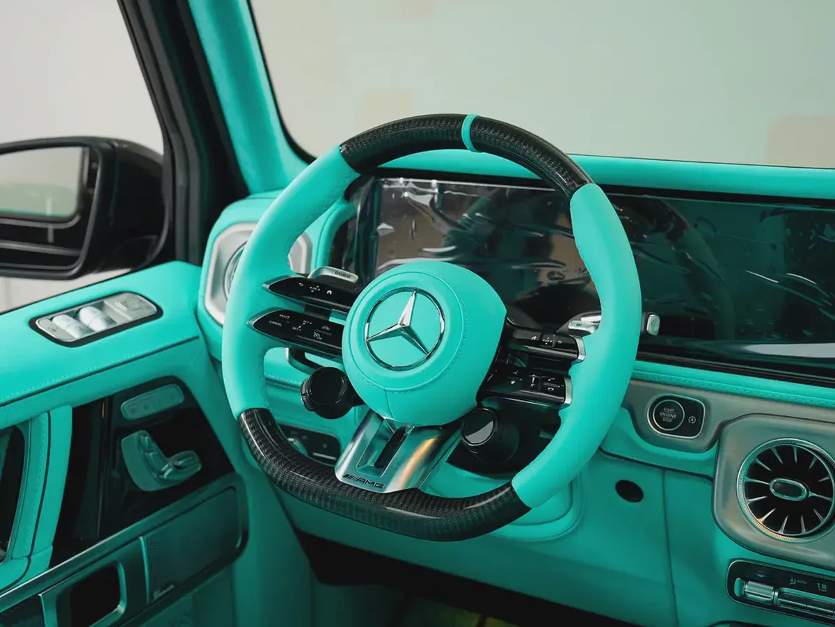 2026 Mercedes-Benz G63 AMG Brabus Kit | 0 KM | Tiffany Blue Interior-9-9