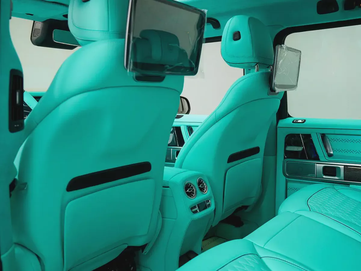 2026 Mercedes-Benz G63 AMG Brabus Kit | 0 KM | Tiffany Blue Interior-16-16