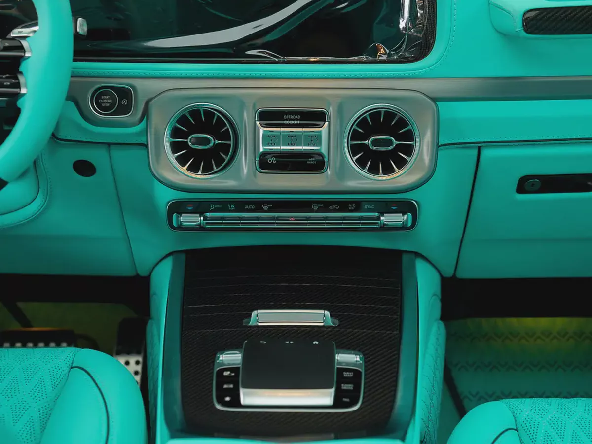 2026 Mercedes-Benz G63 AMG Brabus Kit | 0 KM | Tiffany Blue Interior-18-18