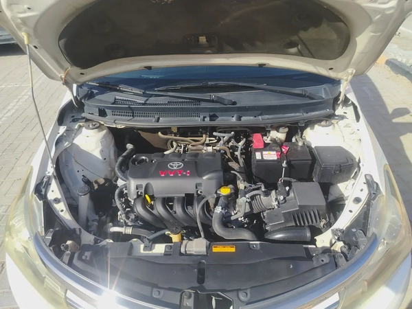 Toyota Yaris Sport 2014 - GCC Specs t