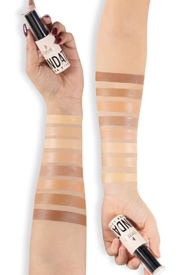 Character Quick Stick Foundation-2
