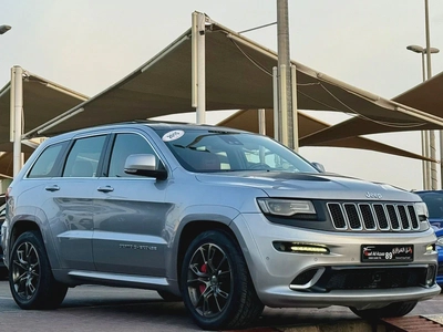 Jeep SRT, 2015 GCC, fully loaded, in very good condition.-3