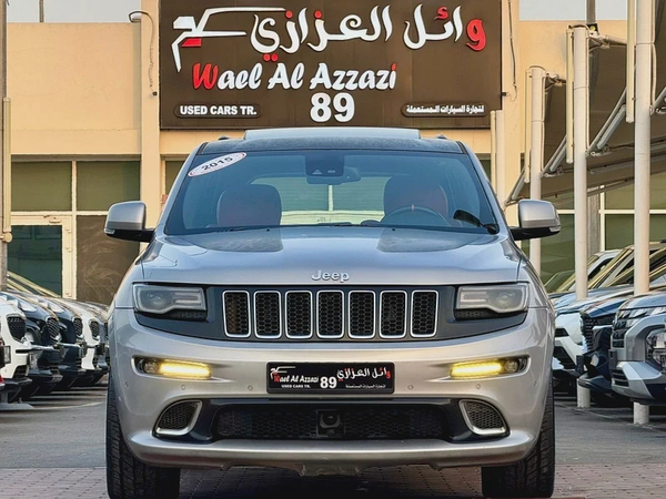 Jeep SRT, 2015 GCC, fully loaded, in very good condition.