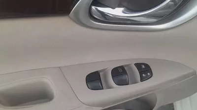 Nissan Sentra 2015 SV | GCC Specs | Well Maintained-16