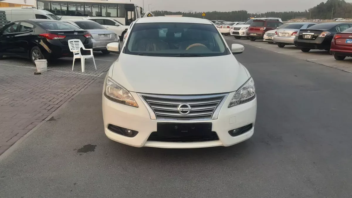 Nissan Sentra 2015 SV | GCC Specs | Well Maintained-9-9
