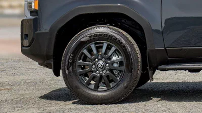 Toyota Prado GXR Toyota Prado TXL 2.7L Limited MY2025-18