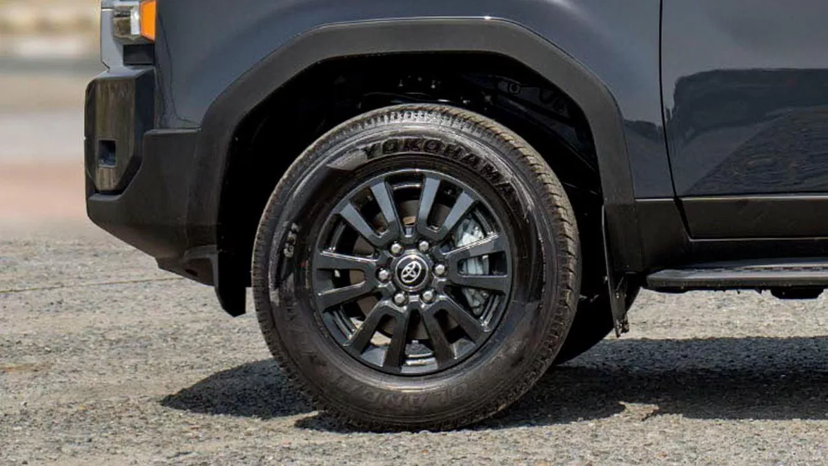 Toyota Prado GXR Toyota Prado TXL 2.7L Limited MY2025-18-0