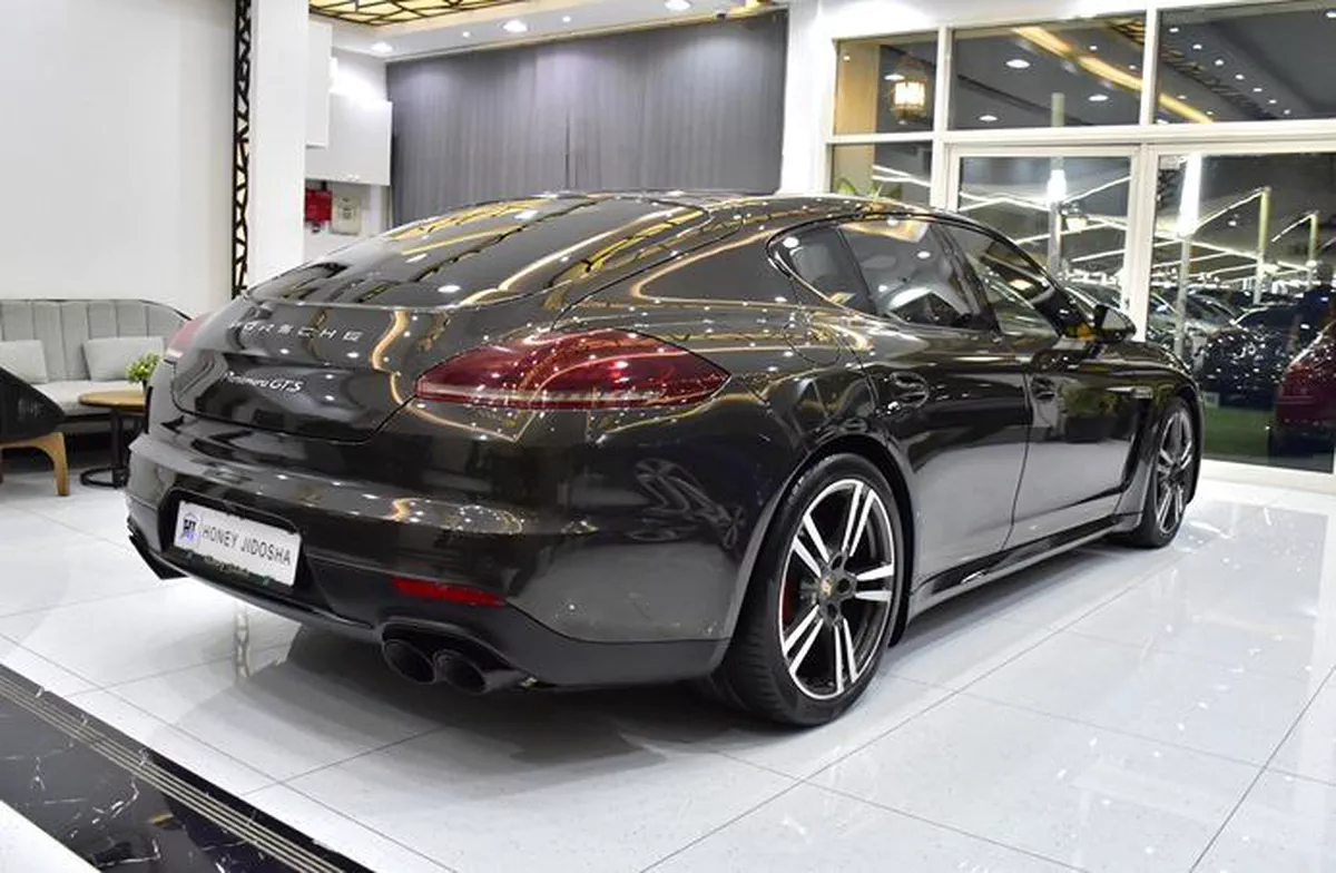 Porsche Panamera GTS ( 2014 Model ) in Brown Color GCC Specs-12-12