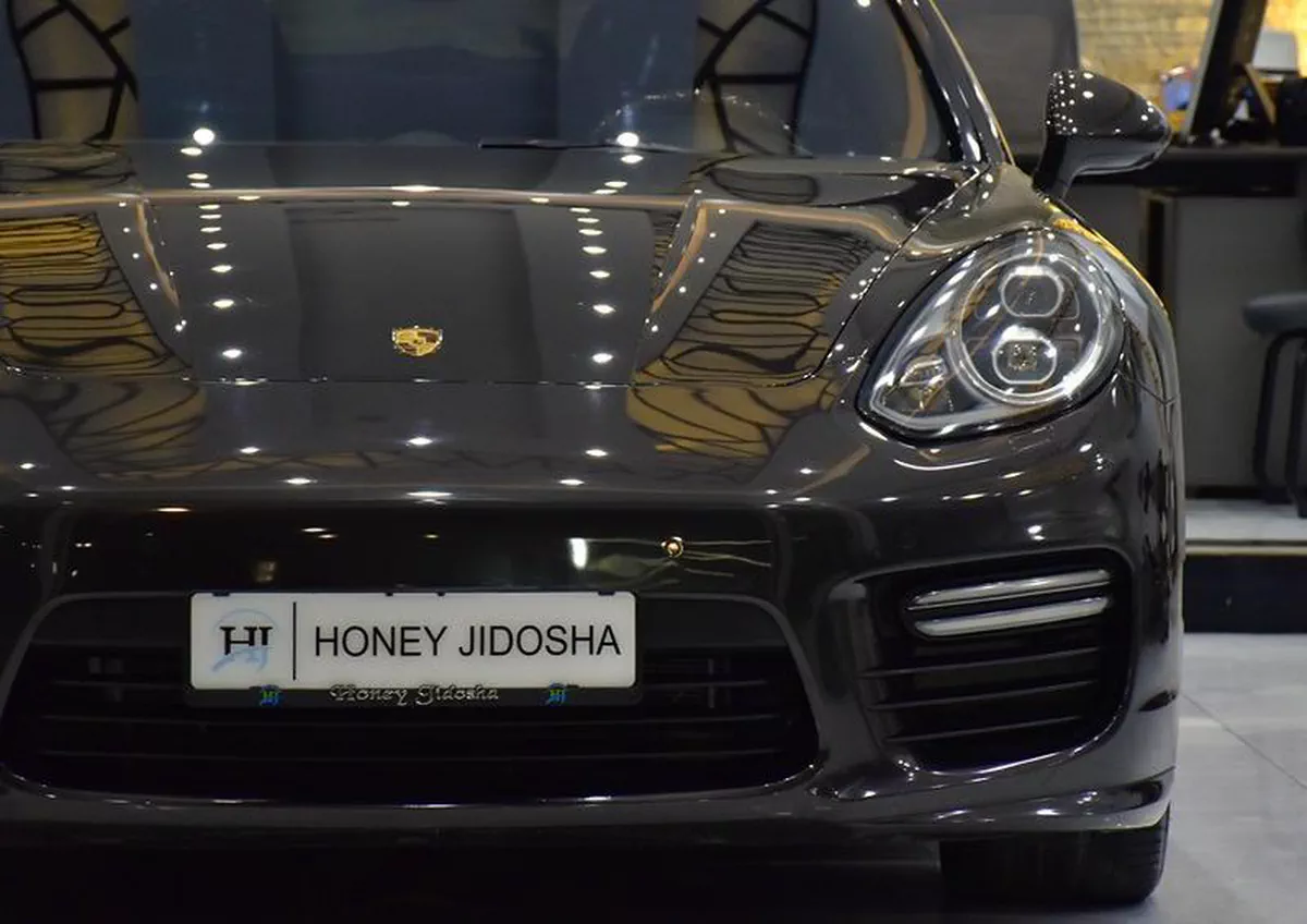 Porsche Panamera GTS ( 2014 Model ) in Brown Color GCC Specs-4-4
