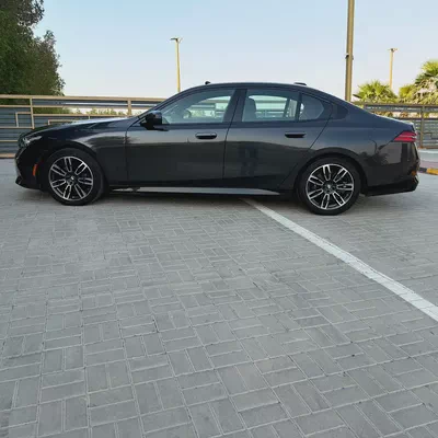 2024 BMW 530i Full Option | Clean Title | Original Paint | Luxury Sedan | Like New-19