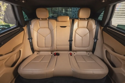 Porsche Macan 2021-7