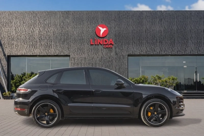 Porsche Macan 2021-20