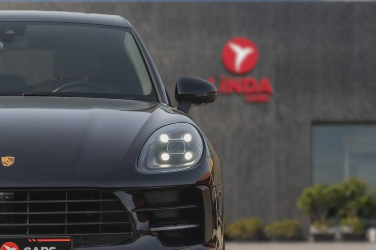 Porsche Macan 2021-4-4