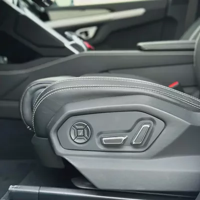 Lamborghini Urus S 2022 GCC Specs - Pristine Condition-7