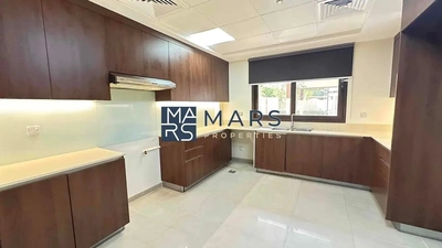🌟 Luxurious Corner Villa for Rent – AED 185,000 Yearly 🌟-8