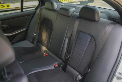 BMW 330i M Sport Sedan – 2021 | GCC | Alcantara Interior | AED 120,000-10