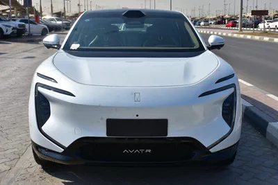 AVATR 07 2025 | WHITE-15