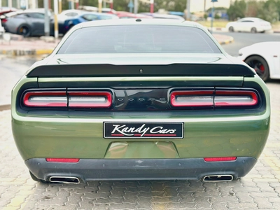 2022 Dodge Challenger SXT-1