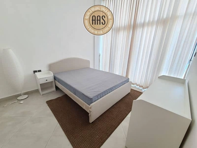 Luxury store room 3bhk 3bathrooms in 130k balcony wardrobes 1parking free-2