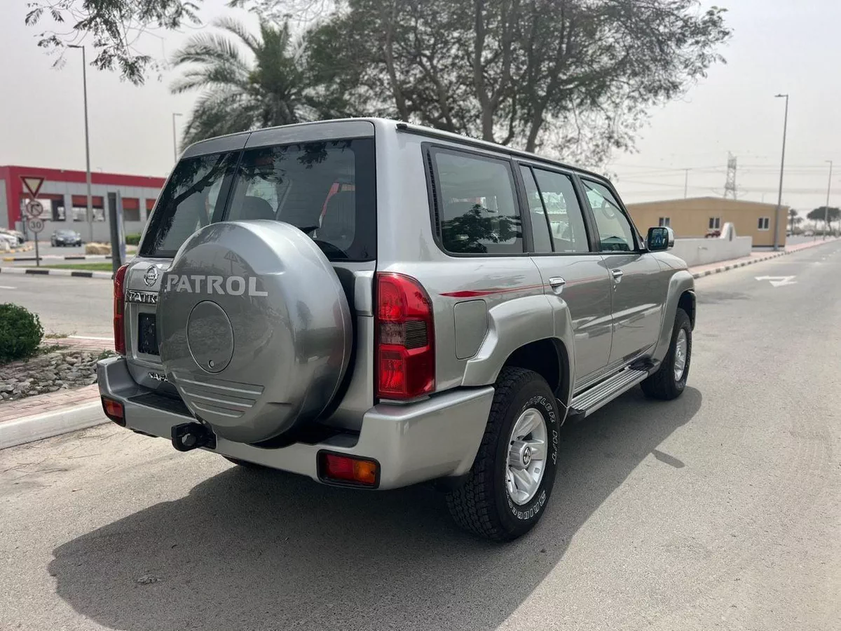 Nissan Patrol SAFARI SW Safari 4.8L M/T-4-0