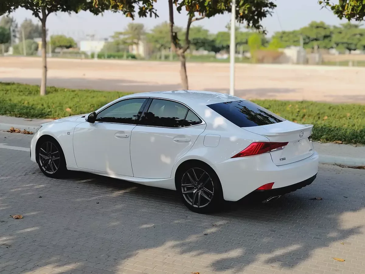 Lexus IS 300 Platinum 2017 | Well Maintained | American Specs Premium Condition V6-16-16