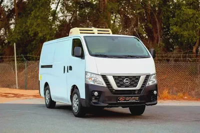 Standard Roof Chiller Van | Manual | GCC Specs | Ref#N32515-1