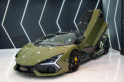 Lamborghini Revuelto 2025-0