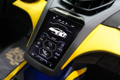 Lamborghini Revuelto 2025-10
