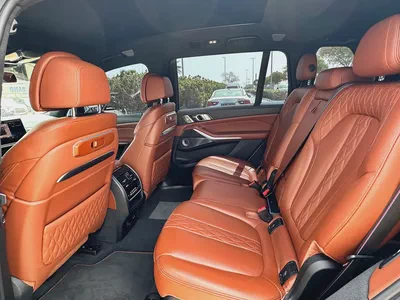 BMW X7 M60i 2023 GCC under warranty-6