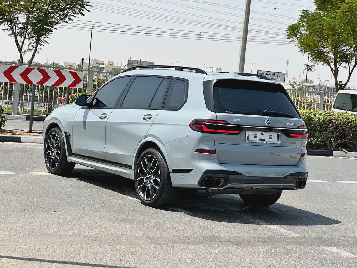 BMW X7 M60i 2023 GCC under warranty-5-5