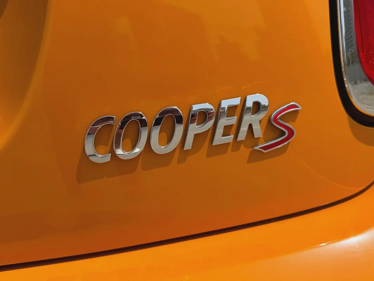 2014 MINI Cooper S | GCC Specs | Low Mileage-16-16