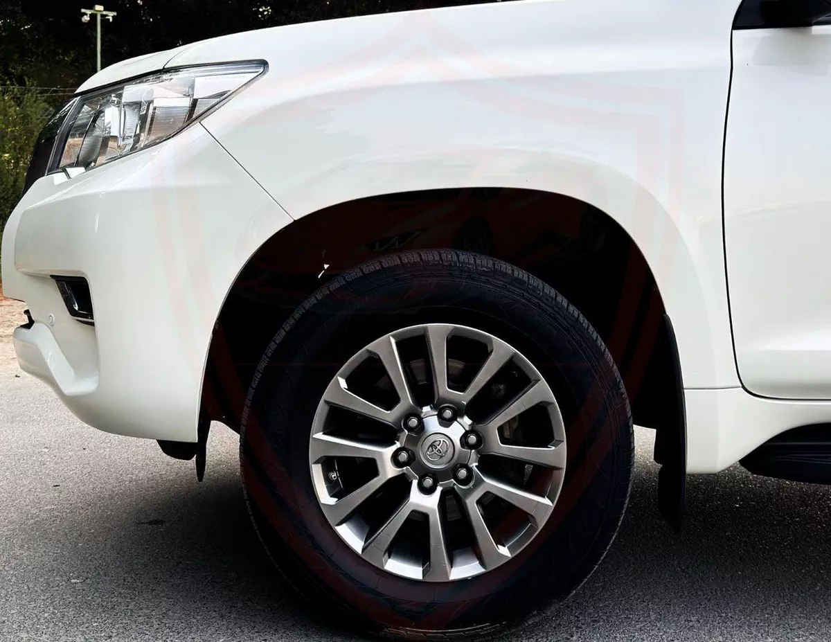 Toyota Prado EXR Toyota Prado | 4.0 L | 2019 | GCC | Accident-Free | In Excellent Condition | 2233 P.M-21-0
