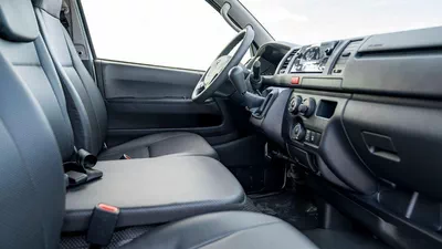 Toyota Hiace GL 2.7-13